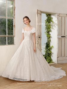 LAURA ASHLEY：レースアシュレイ