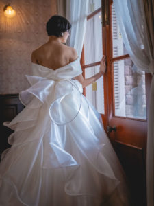 Bellezzabella（ベレッツァベッラ）フォルトゥーナ with ガザールショール - OD-681：ブライダルハウスささき：本店（山形市）